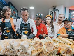 Verónica Delgadillo estuvo acompañada de Pablo Lemus Navarro, Mirza Flores y Alberto Esquer. ESPECIAL