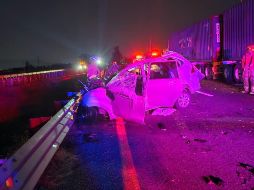 Saldo de cuatro fallecidos y un lesionado resultado de un choque ocurrido la madrugada del día de hoy en la carretera a Colima. ESPECIAL