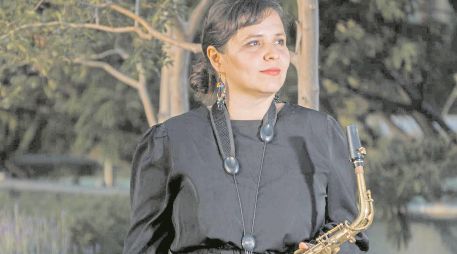 La saxofonista explicó que homenajeará a mujeres que contribuyeron al cambio sociocultural e ideológico del Estado de Jalisco. CORTESÍA