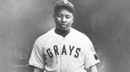 Josh Gibson es ahora el dueño de varios récords de bateo profesional. ESPECIAL