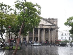 Una canción popular afirma que Guadalajara huele a pura tierra mojada, por lo que el fenómeno es especialmente reconocido y cantado por los tapatíos. EL INFORMADOR / ARCHIVO