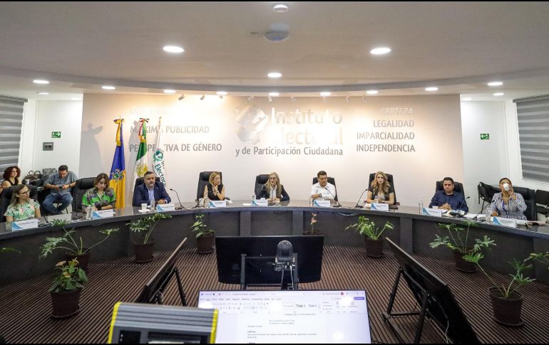 Los partidos políticos tendrán 30 días como plazo máximo para retirar la propaganda instalada en calles. EL INFORMADOR / H. Figueroa