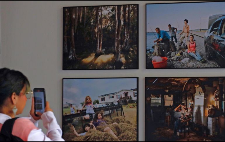 Se seleccionaron de entre 61 mil 62 fotos, de 3 mil 851 participantes, de 127 países. EFE / S. GUTIÉRREZ