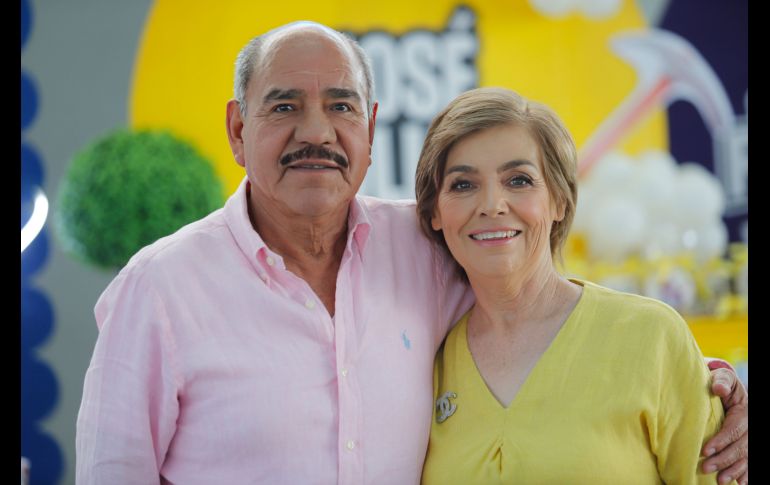 José Valenzuela y Elena Cota. GENTE BIEN JALISCO/ Claudio Jimeno