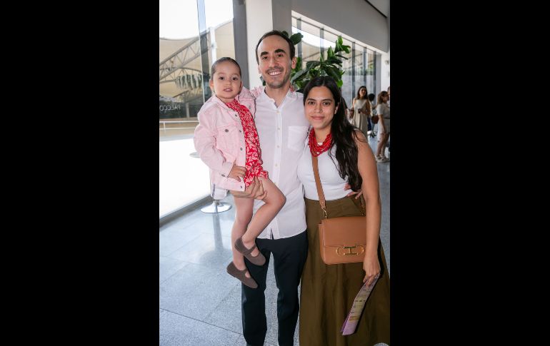 Paloma Domínguez, Rodolfo Domínguez y Sissy Basulto. GENTE BIEN JALISCO/ Jorge Soltero