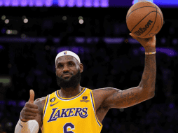 La estrella de la NBA, LeBron James, llegó a un acuerdo con Los Angeles Lakers. AP / ARCHIVO