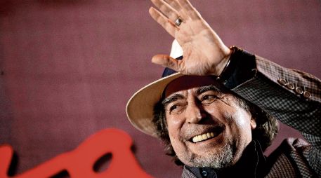 El cantautor español anunció que ofrecerá un concierto en el Auditorio Telmex, en febrero de 2025. AP