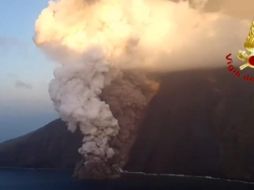 La inesperada erupción del volcán en 2019 dejo una víctima mortal.  ESPECIAL / YOUTUBE /  Le Figaro Actualités