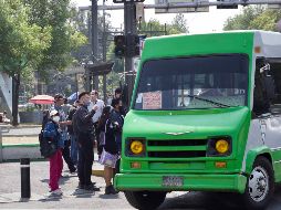 Los Microbuses son icónicos simbolos del paisaje urbano de la CDMX. EL INFORMADOR / ARCHIVO