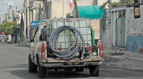 Especialistas consideran que en México uno de cada tres litros provienen de fuentes ilícitas. ESPECIAL