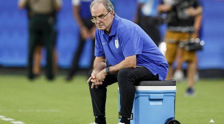 Para Bielsa, un empate que hubiese enviado todo a tanda de penaltis hubiese sido un resultado más justo. EFE/E. Lesser