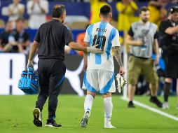 el capitán albiceleste arrojó sus botines y se puso a llorar. AP / R. Blackwell