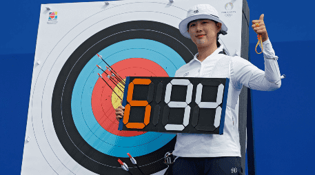 Lim Sihyeon alcanzó un total de 694 puntos en la ronda de la clasificación. EFE / C. Brehman