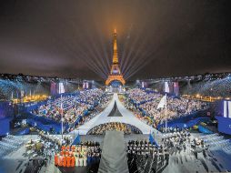 La torre Eiffel fue la protagonista de la inauguración de los Juegos Olímpicos París 2024. AFP