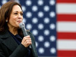 La vicepresidenta estadounidense, Kamala Harris, obtuvo este viernes los votos de delegados necesarios para convertirse matemáticamente en la nominada del Partido Demócrata. AFP / ARCHIVO