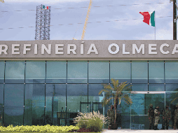 López Obrador aseguró que la nueva refinería en Tabasco tuvo un costo muy bajo si se compara con otras plantas en el mundo. SUN / ARCHIVO