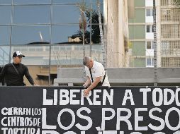 Desde políticos hasta población civil, pasando por estudiantes y docentes de universidades, están entre los presos. AFP