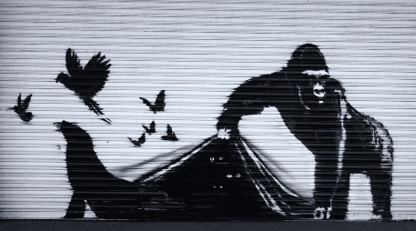 Estas son las últimas obras de Banksy. EFE/ ANDY RAIN