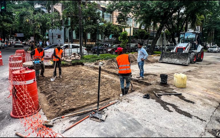 Se espera que la reparación de la obra dure alrededor de cinco días, esto siempre y cuando no se vean afectados por las lluvias en los próximos días en la ZMG. EL INFORMADOR / A. Navarro