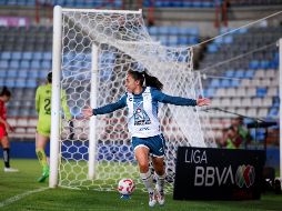 Charlyn Corral abrió el marcador con el que fue su gol número 100 con el Pachuca. IMAGO7/E. Sánchez