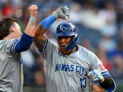 Pérez llegó a 17 juegos con múltiples cuadrangulares, récord de la franquicia de Kansas City. AP/N. Cammett