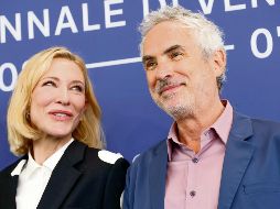 La actriz Cate Blanchett y el director Alfonso Cuarón, presentes en Venecia. EFE