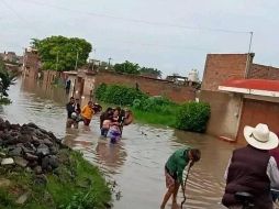 Según reportes, la causa de la inundación fue de desbordamiento del Río Lerma que colinda con el municipio. ESPECIAL