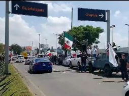 El Grupo Aeroportuario del Pacífico emitió un comunicado en el cual llamó a la población a tomar su tiempo para llegar a la terminal aérea debido a las manifestaciones en contra de la reforma judicial. ESPECIAL