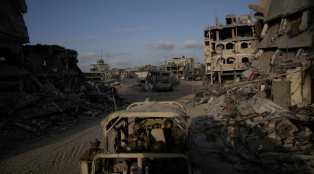 Uno de los ataques más letales se produjo hoy en los alrededores de la escuela Arqam, al noroeste de Ciudad de Gaza. AP / L. Correa