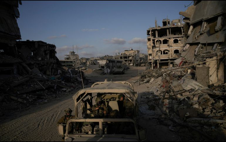 Uno de los ataques más letales se produjo hoy en los alrededores de la escuela Arqam, al noroeste de Ciudad de Gaza. AP / L. Correa