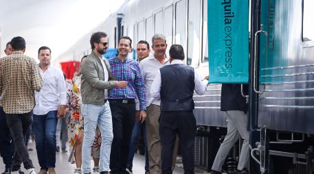 El icónico tren realiza su primer recorrido tras su relanzamiento, conectando a los visitantes con la cultura y tradiciones de Jalisco. EL INFORMADOR/H. Figueroa