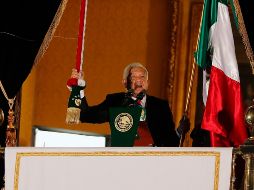 Como dicta la tradición, Andrés Manuel López Obrador, fue el encargado de dar el Grito de Independencia en conmemoración del 214 aniversario del inicio de la Independencia de México. EFE