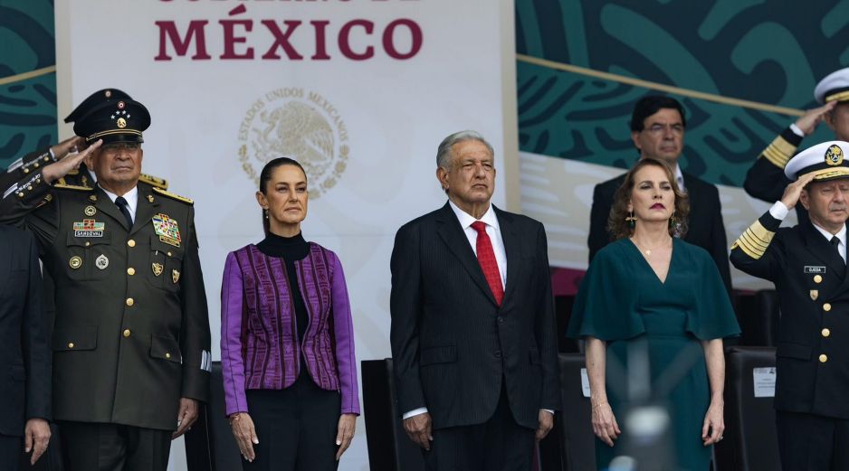 Ante el próximo cambio de Gobierno, el secretario de la Defensa, Luis Cresencio Sandoval, se puso a la orden de la presidenta electa, Claudia Sheinbaum. SUN/H. Salvador