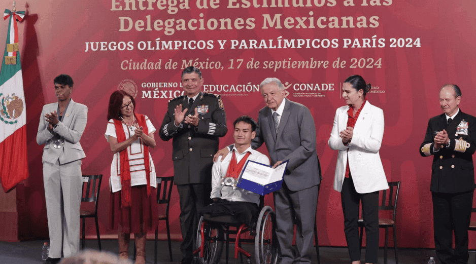 Los deportistas de los Juegos Olímpicos y Paralímpicos de París 2024 fueron recibidos este martes 17 de septiembre en Palacio Nacional para ser reconocidos por el Presidente López Obrador. SUN / F. Rojas