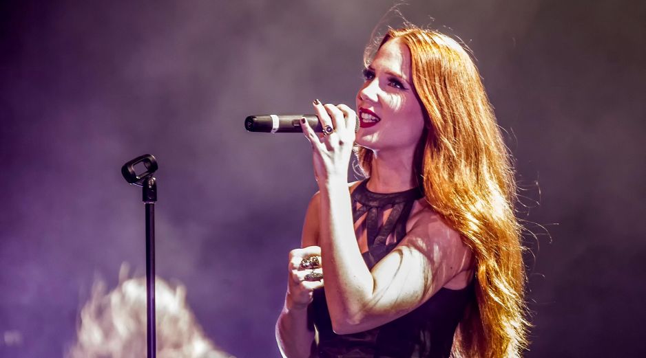 SIMONE SIMONS. Elegir a la mejor cantante femenina del metal depende de los gustos y estilos que cada uno valore en una vocalista. EL INFORMADOR / ARCHIVO