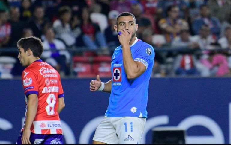 Cruz azul registró su peor goleada en lo que va del torneo. Imago7/P. Ramirez