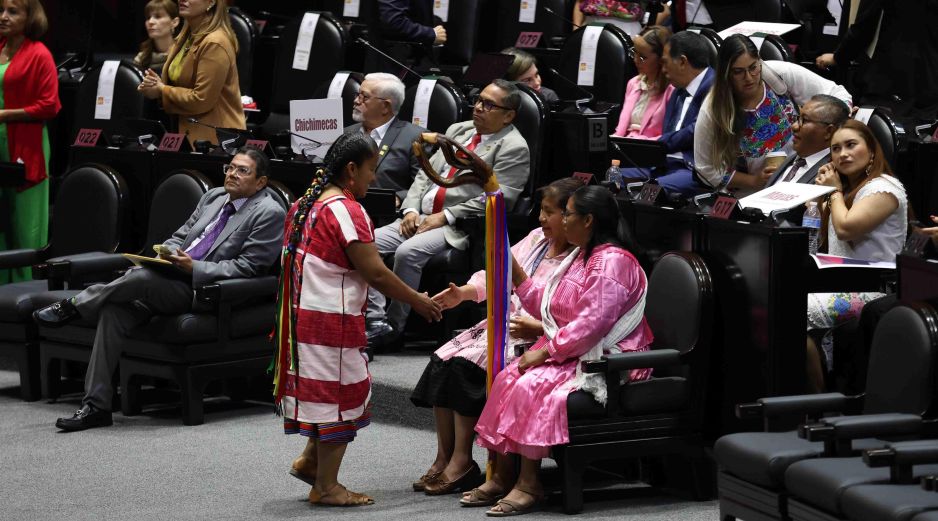 La reforma para los derechos de las comunidades originarias y afromexicanas forma parte de un paquete de 20 iniciativas presentadas por López Obrador. SUN/D. Sánchez.