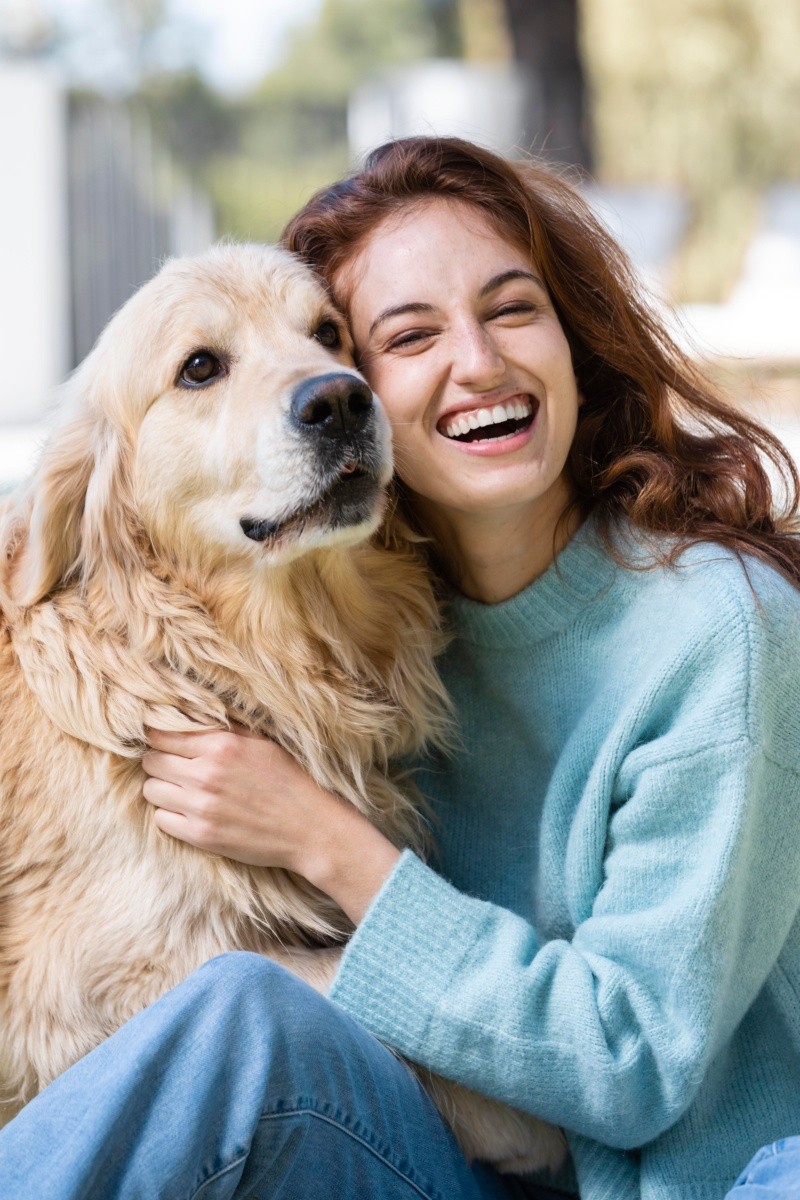 Los perros y sus dueños crean vínculos hasta terminar pareciéndose entre ellos. FREEPIK 