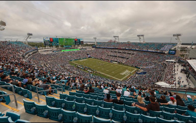 Una vista general del interior del EverBank Stadium en Jacksonville. AP / ARCHIVO