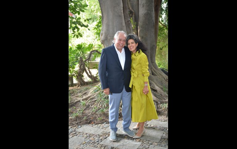 Aurelio López Rocha y Pepis Martínez. GENTE BIEN JALISCO/ M. Rached