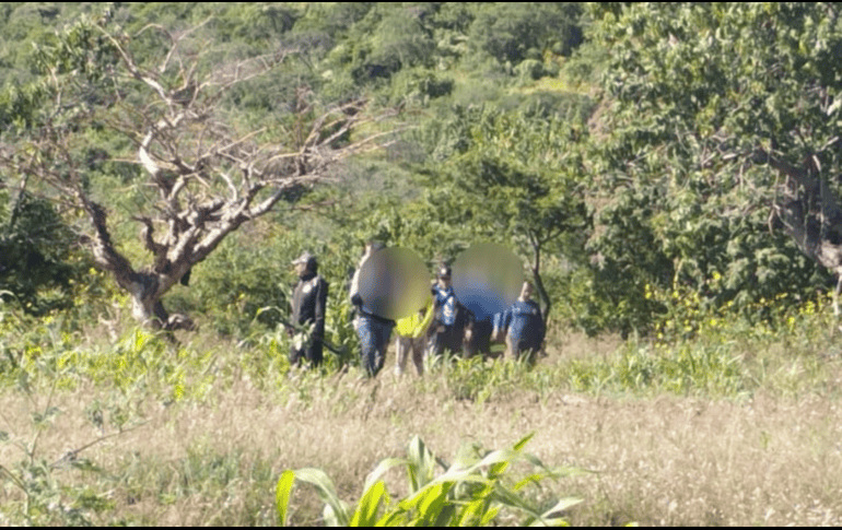 Con la ayuda de un dron equipado con una cámara térmica, elementos de Protección Civil y Bomberos de Tlajomulco localizaron a la familia. Protección Civil y Bomberos de Tlajomulco.