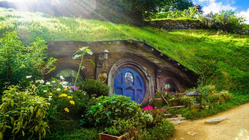  En este bello país se encuentran las famosas casas de Hobbit, que se construyeron para las películas de 