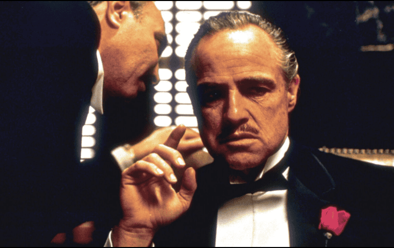 La cinta es una adaptación de las memorias 'Waltzing with Brando: Planning a Paradise in Tahiti' de Bernard Judge. NETFLIX / PARAMOUNT PICTURES