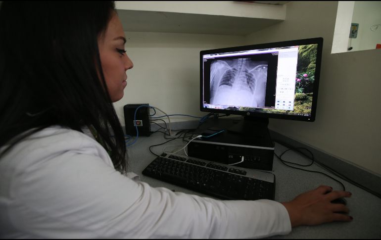 El magnesio ayuda no solo en el mantenimiento de la salud muscular y el sistema nervioso, sino que también contribuye al fortalecimiento de los huesos. EL INFORMADOR / ARCHIVO