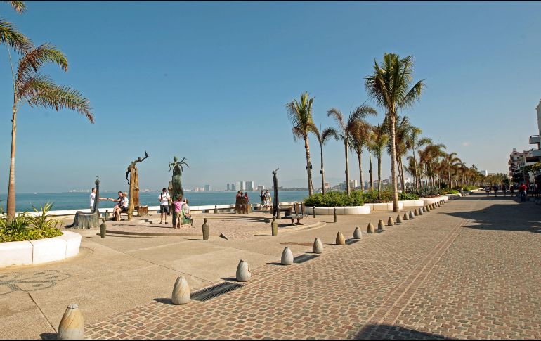 Al municipio se estima que llegarán entre 3.3 y 3.8 millones de turistas extranjeros al finalizar el año, con lo que esperan recaudar alrededor de 500 millones de pesos anuales. EL INFORMADOR / ARCHIVO