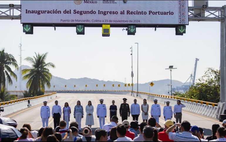 Una vez concluido en 2030, el puerto tendrá capacidad para mover cinco millones de contenedores anuales, un millón más que el actual puerto de Manzanillo. SUN/H. Salvador