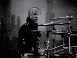 El baterista será recordado por su participación en 