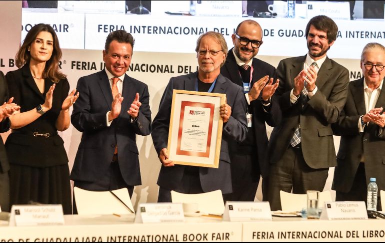 Mia Couto es el ganador del Premio FIL de Literatura en Lenguas Romances 2024. EL INFORMADOR / A. Navarro