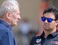 Helmut Marko tomó la oportunidad para lanzarle una pedrada a Pérez por el desempeño que rindió en su última temporada. AFP / ARCHIVO