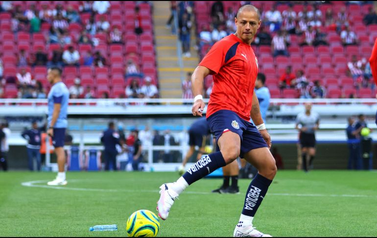 Chicharito Hernández regresó a Chivas este año. IMAGO7